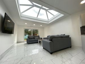 Photo 4- click for photo gallery